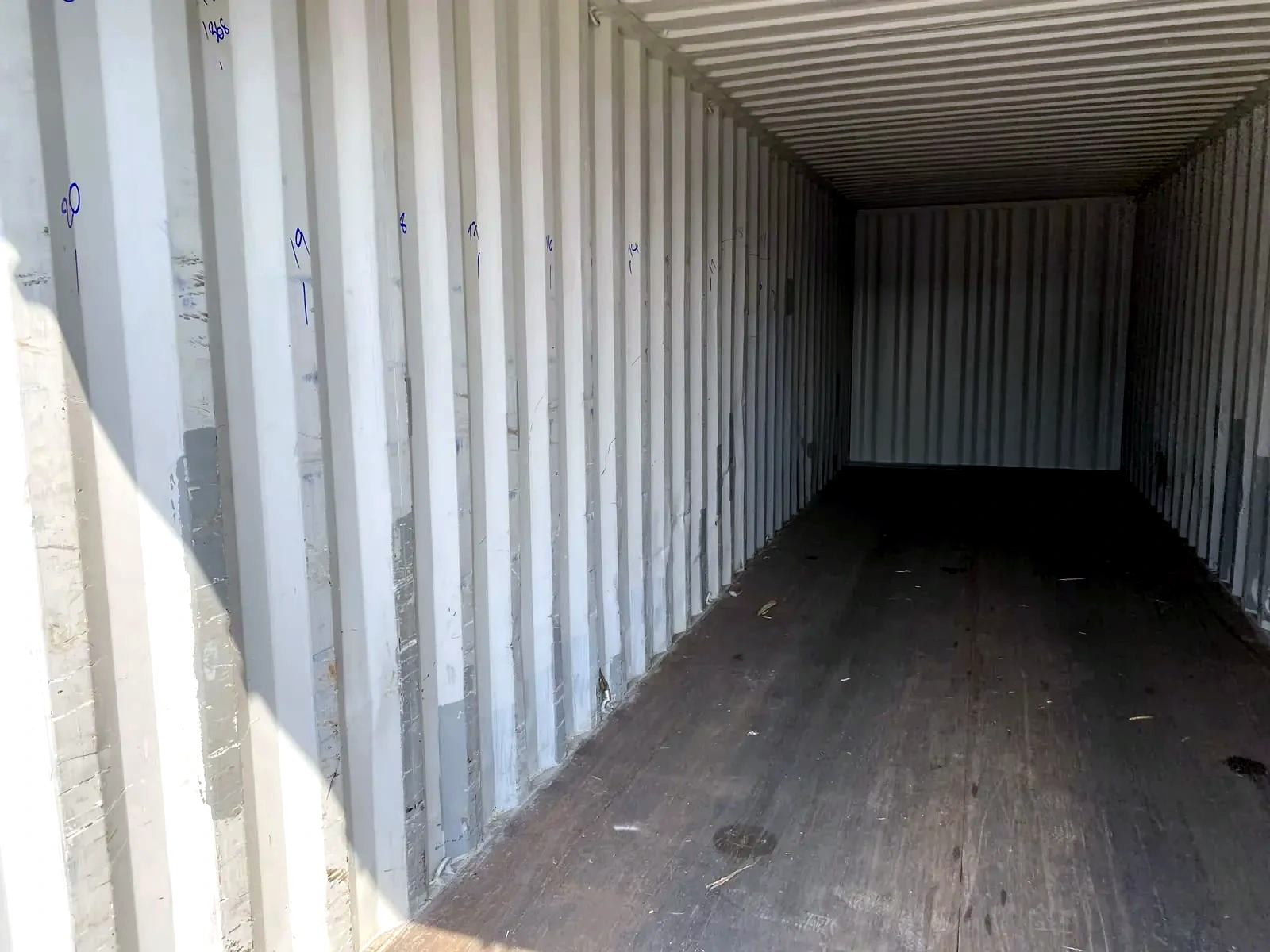 Used 30ft Cut Down Container