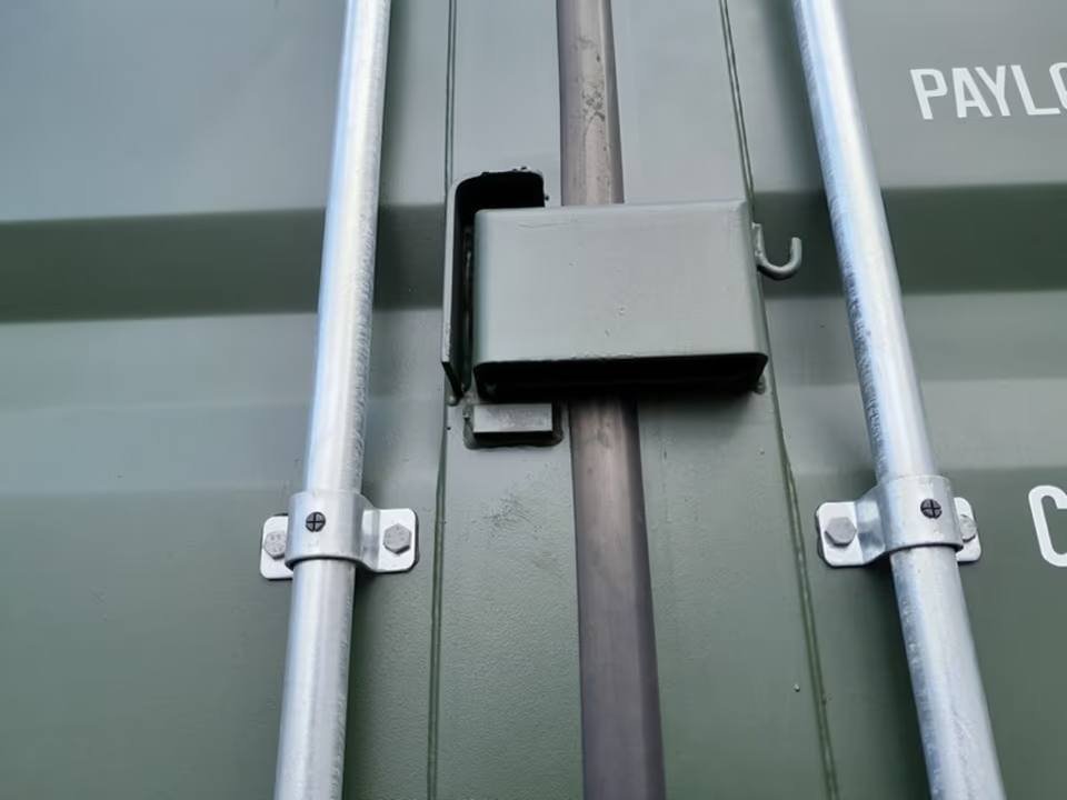 10 foot High Cube Shipping Containers (New)