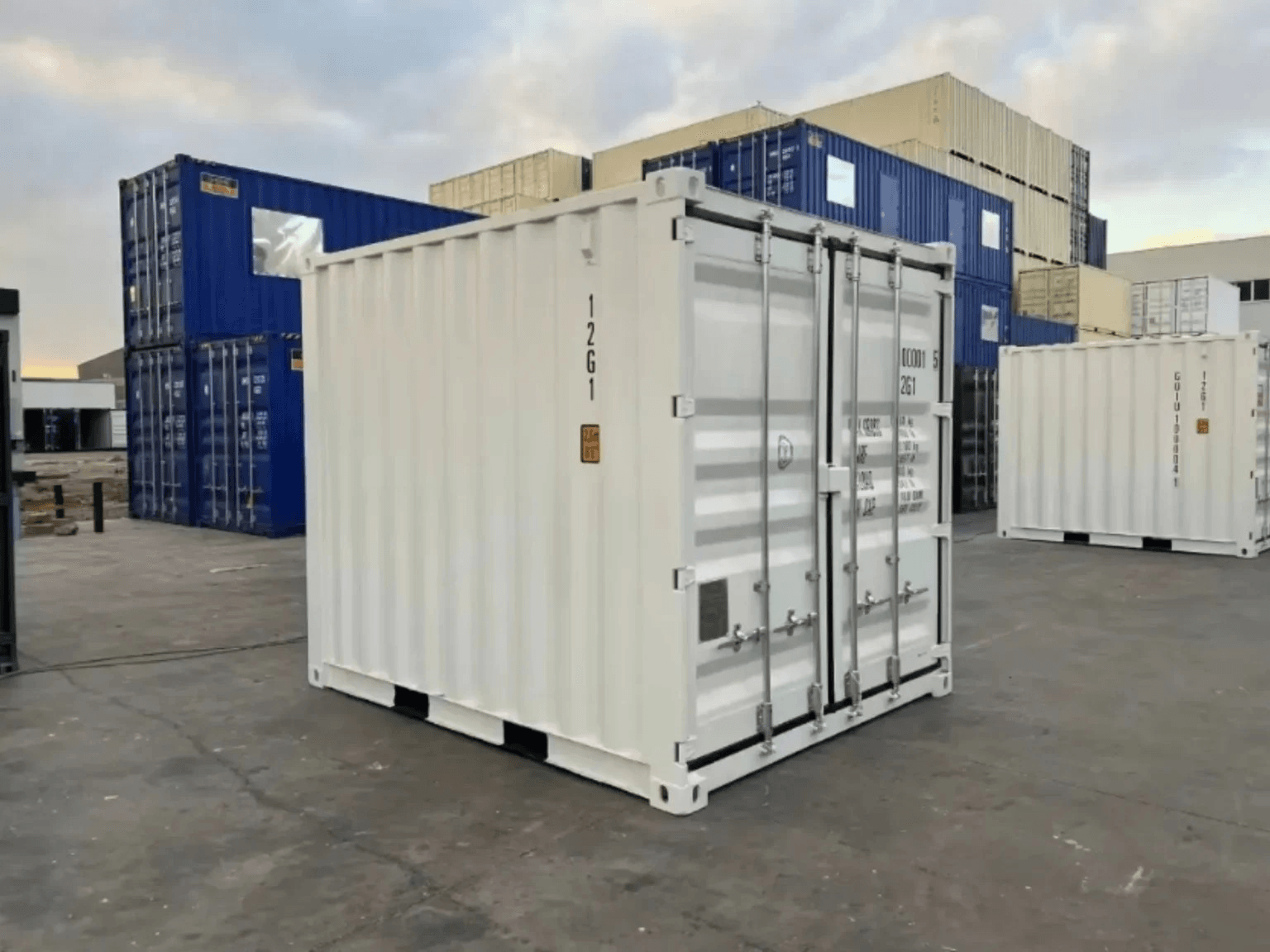 10ft High Cube White Shipping Container — One Trip